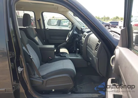 2008 Dodge Nitro Sxt from USA, damaged, VIN 1D8GU28K08W151127